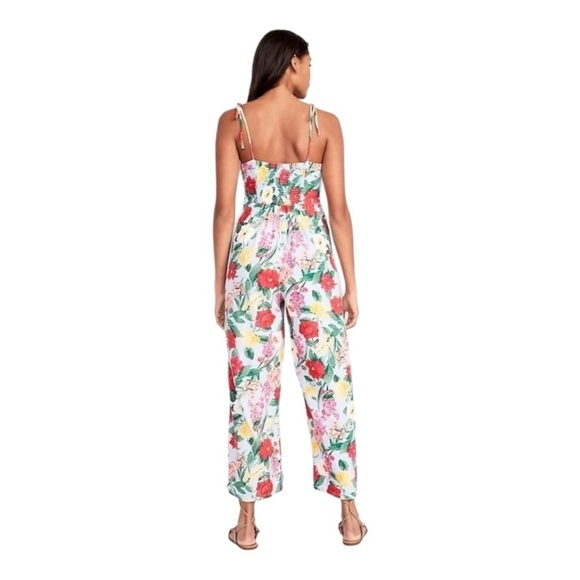 Old Navy Floral Tie-Shoulder Twist-Front Cropped Leg Jumpsuit  - Size Large - Picture 11 of 13